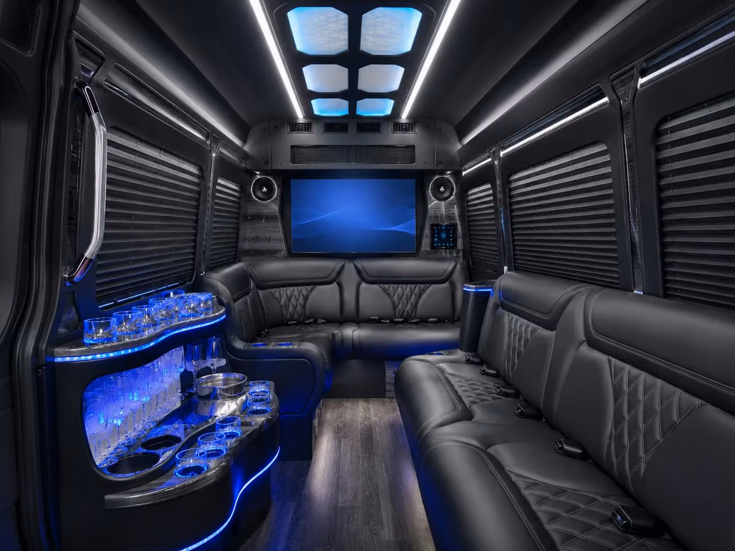 airport transfer shuttles between plano and dfw international airport