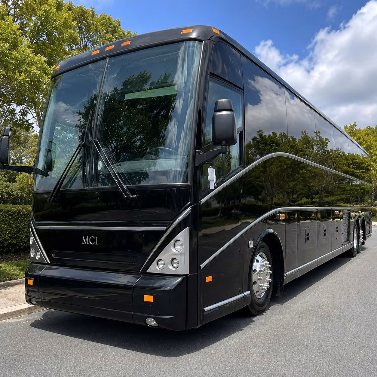 charterbusrentalplano com can handle concert transportation for corporate groups and large events in plano too